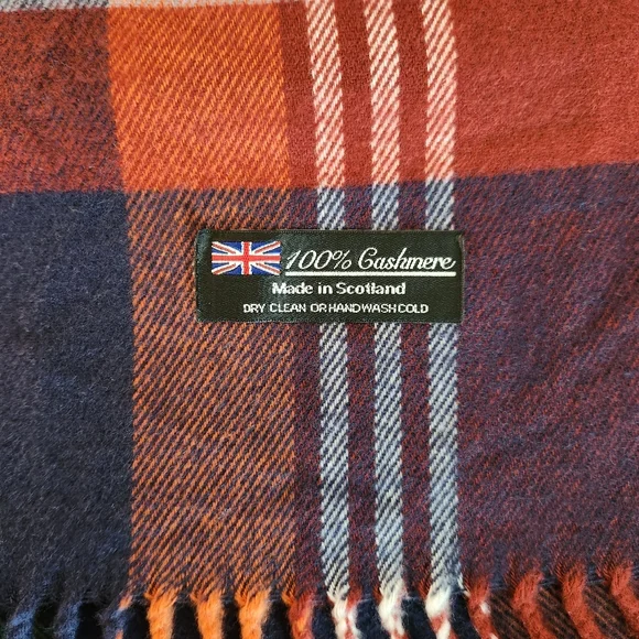 Cashmere Scarf Plaid Soft Made in Scotland Unisex - Picture 4 of 8